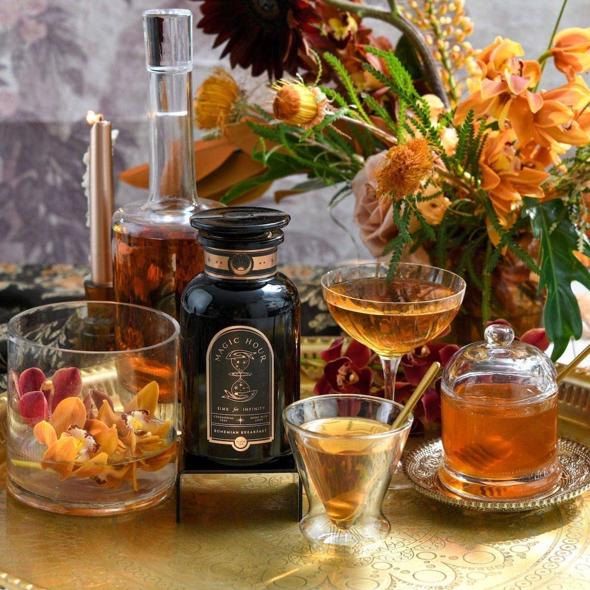 Bohemian Breakfast Black Tea- Probiotic Rich Vanilla Puerh: Violet Glass Apothecary Jar (60-75 Cups)